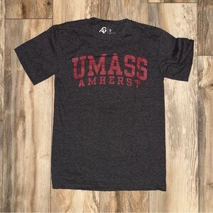 U Mass Amherst T shirt
